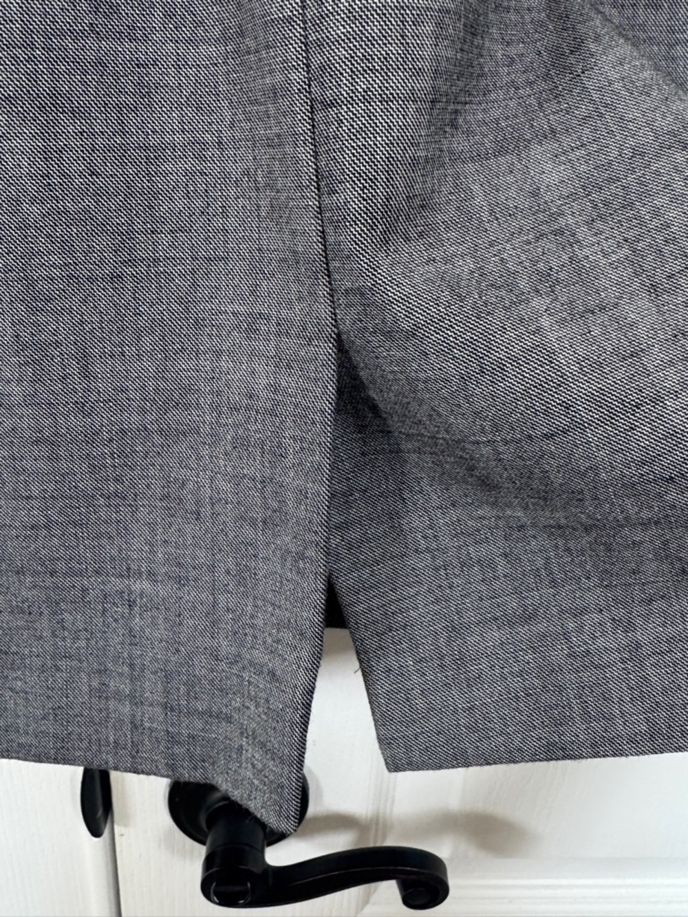 Tahari Arthur S. Levine Gray Wool Blend Cap Sleeve Sheath Dress Size 4 - Picture 12 of 13